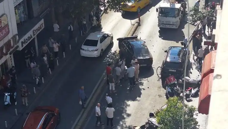 İranlı Sürücü Çılgınca Araç Kullandı, Olay Yerinde Şok Dakikalar!