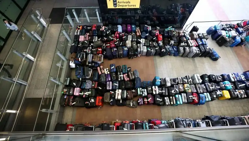 İki Yaşındaki Çocuk Havalimanında Bagaj Bandında Kayboldu: Olayın Ardındaki Gerçekler