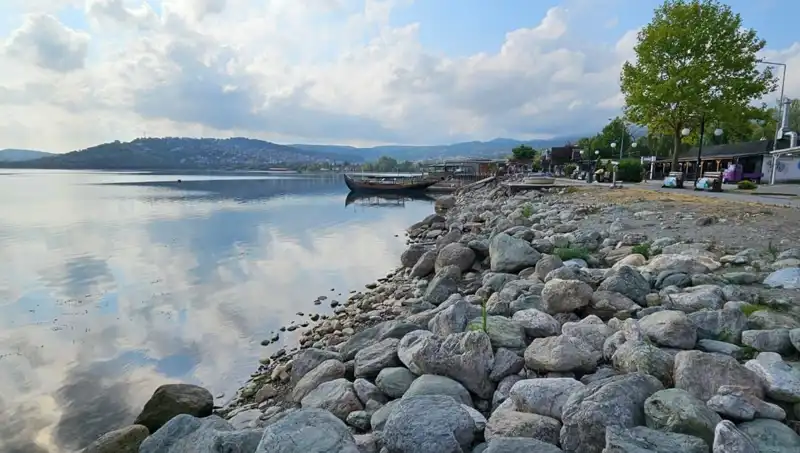 Sapanca Gölü'nde Su Seviyesi Düşerken, Doğa ve Ekosistem Tehlikede!
