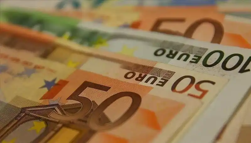 Euro’nun Zirve Rüzgarı Sona Erdi: Nedenleri ve Sonuçları