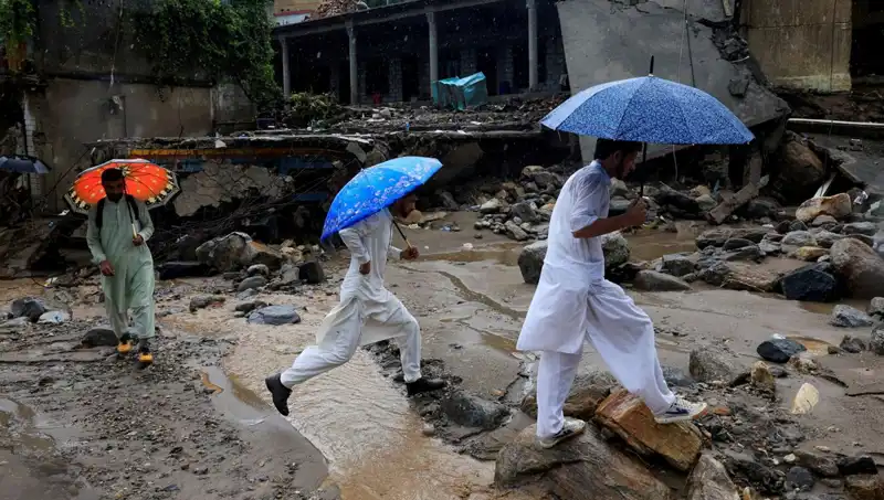 Pakistan’da Sel Felaketi: DSÖ’nün Acil Tıbbi Malzeme Desteği