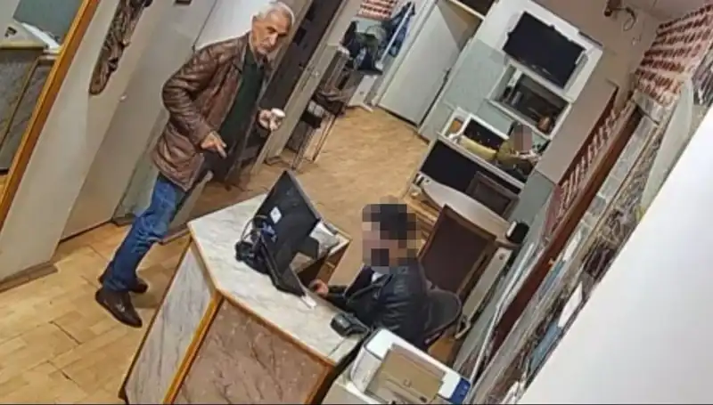 Özgür Özel’e Saldıran Selçuk Tengioğlu’nun Şoke Eden Son Görüntüleri Ortaya Çıktı!