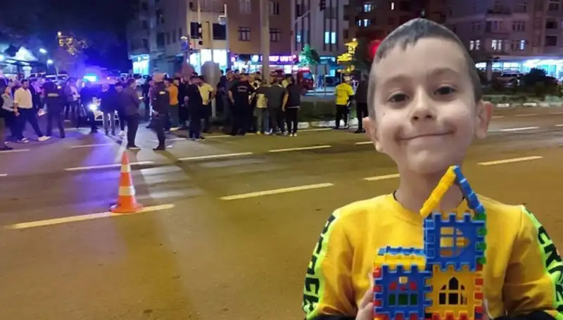 Küçük Çocuğun Hayatını Kaybetmesi: Kamyonet Kazası ve Sonrası