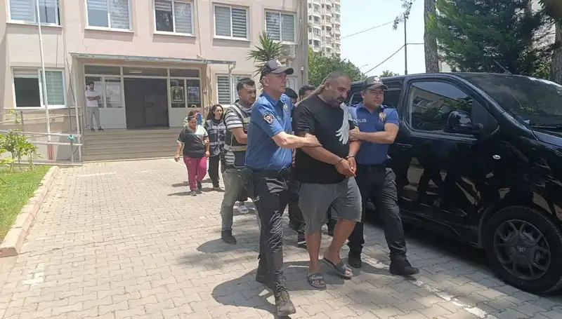 Adana'da Dolandırıcılık Operasyonunda Dört Kişi Tutuklandı!