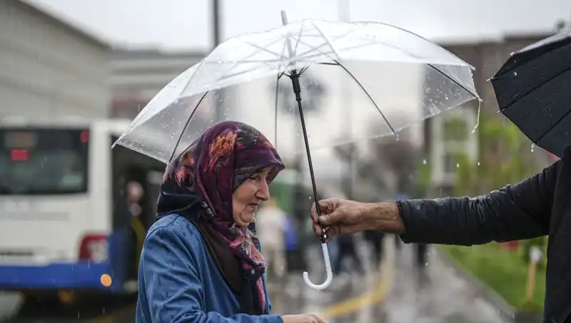 Tüm Yurtta Gök Gürültülü Sağanak Bekleniyor: Bugün Hava Durumu Ne Olacak?