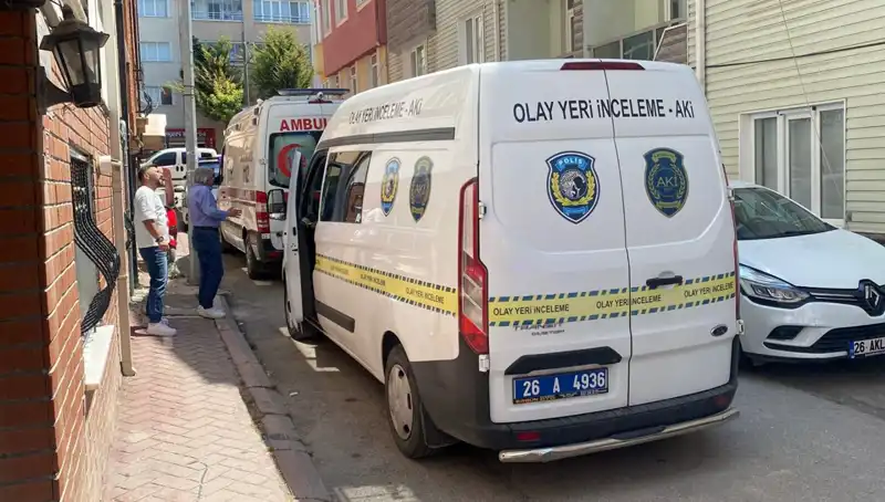 İki Çocuk Babası Adam Evinde Şüpheli Olarak Ölü Bulundu