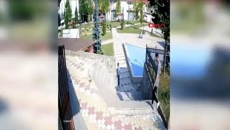 Kastamonu'da Muhtarın Uyardığı Kişi Tarafından Bıçaklanma Olayı Şok Yarattı