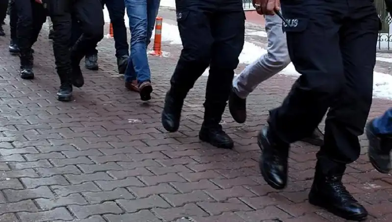 MİT ve Emniyet'ten FETÖ'ye Gözaltı Operasyonu: Yeni Gelişmeler