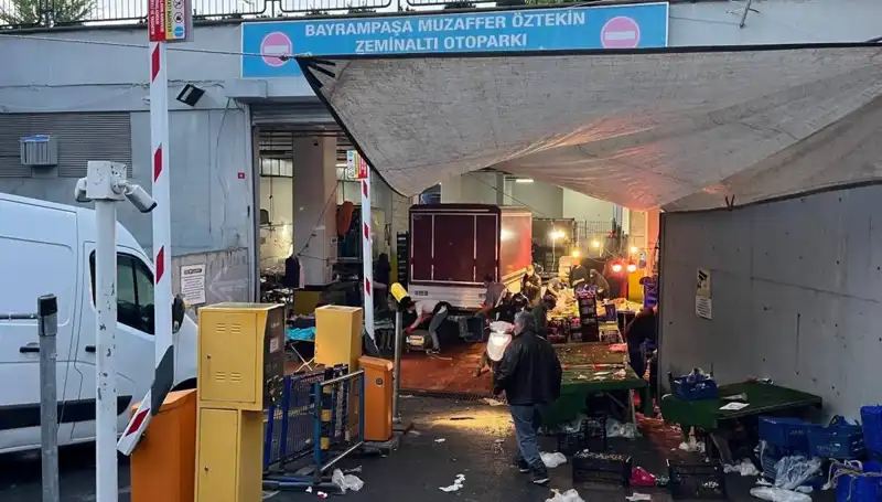 Pazar Yerinde Biber Gazı Panikle Dağıldı: O Anlar Böyle Görüntülendi!