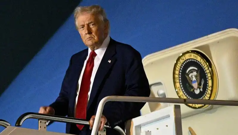 Trump, Lahey'deki NATO Zirvesi'nde Yeni Stratejilerle Gündeme Gelecek