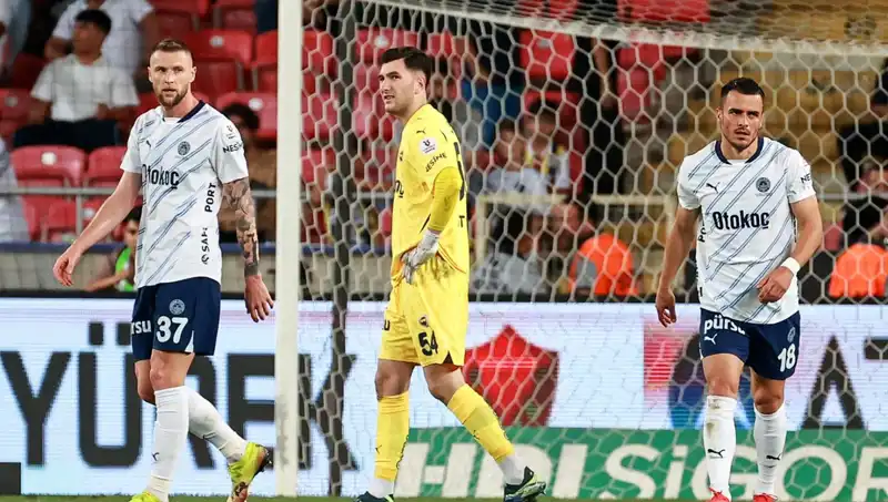 Fenerbahçe Sezonu Kötü Bir Yenilgiyle Tamamladı: Ne Oldu?