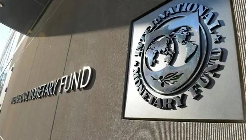 Küresel Kamu Borcu Rekor Seviyelere Ulaşıyor: IMF'nin Çarpıcı Uyarısı