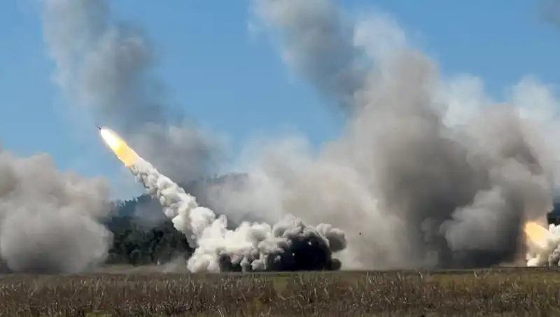 Avustralya'nın Askeri Gücünde Bir Dönüm Noktası: HIMARS İlk Kez Kullanıldı
